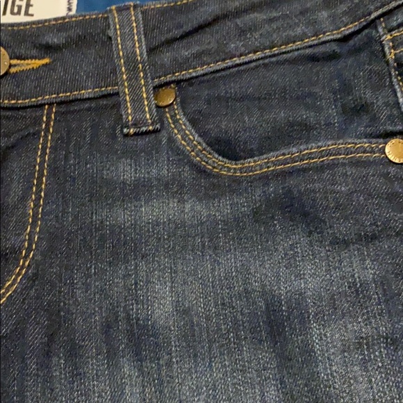 Paige Denim Jeans- Lou Lou Flare style - Picture 7 of 13